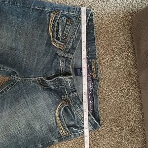 Amethyst Jean's size 5